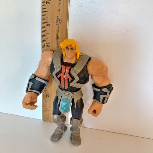 He-Man and the Masters of the Universe Power Attack He-man Action Figure 2021 - Picture 5 of 6